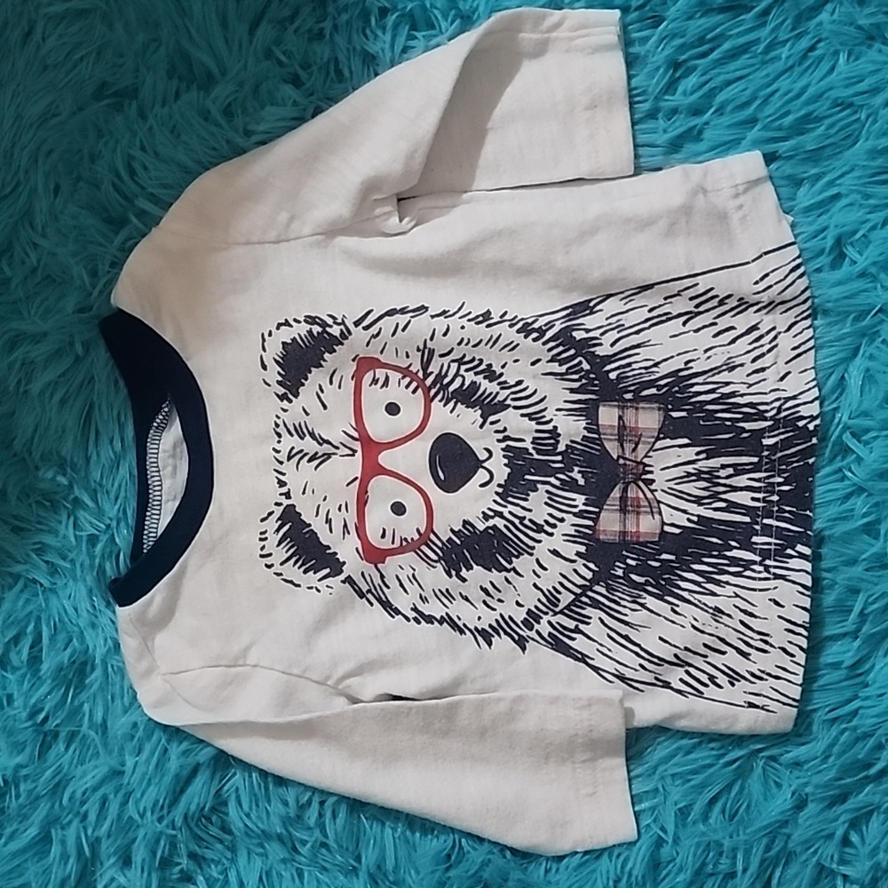 Old Navy 3-6m bear in glasses tee